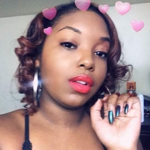 Meet your Posher, Ariana